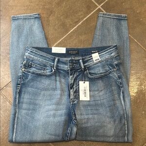 Judy Blue Los Angeles Denim Jeans - Blue